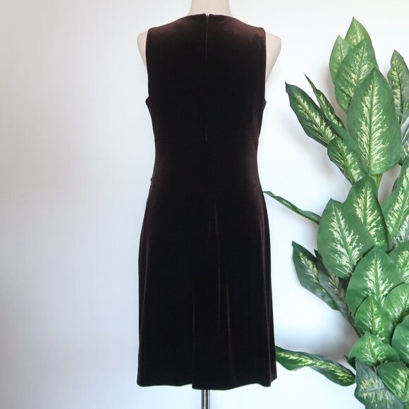 Eliza J. Brown Velvet Rhinestone / Gem Embellished Ruched Sheath Dress Size 8 - Picture 5 of 13